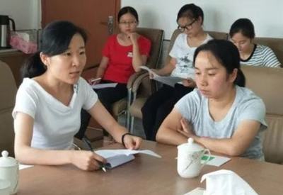 家委會爭議背后 從“特殊優(yōu)待”到“務(wù)實服務(wù)”的轉(zhuǎn)型之路