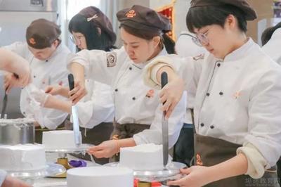 北京廚師培訓(xùn)學(xué)校選擇指南與餐飲技術(shù)咨詢服務(wù)