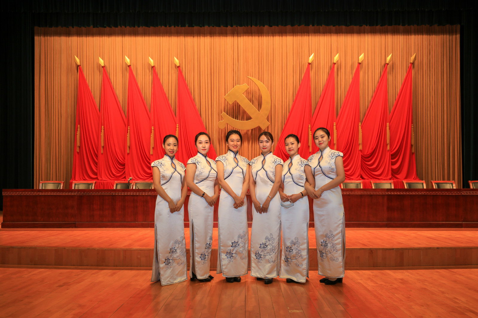 助力學(xué)校會(huì)議，文化經(jīng)紀(jì)人服務(wù)如何成為高效與專業(yè)的橋梁